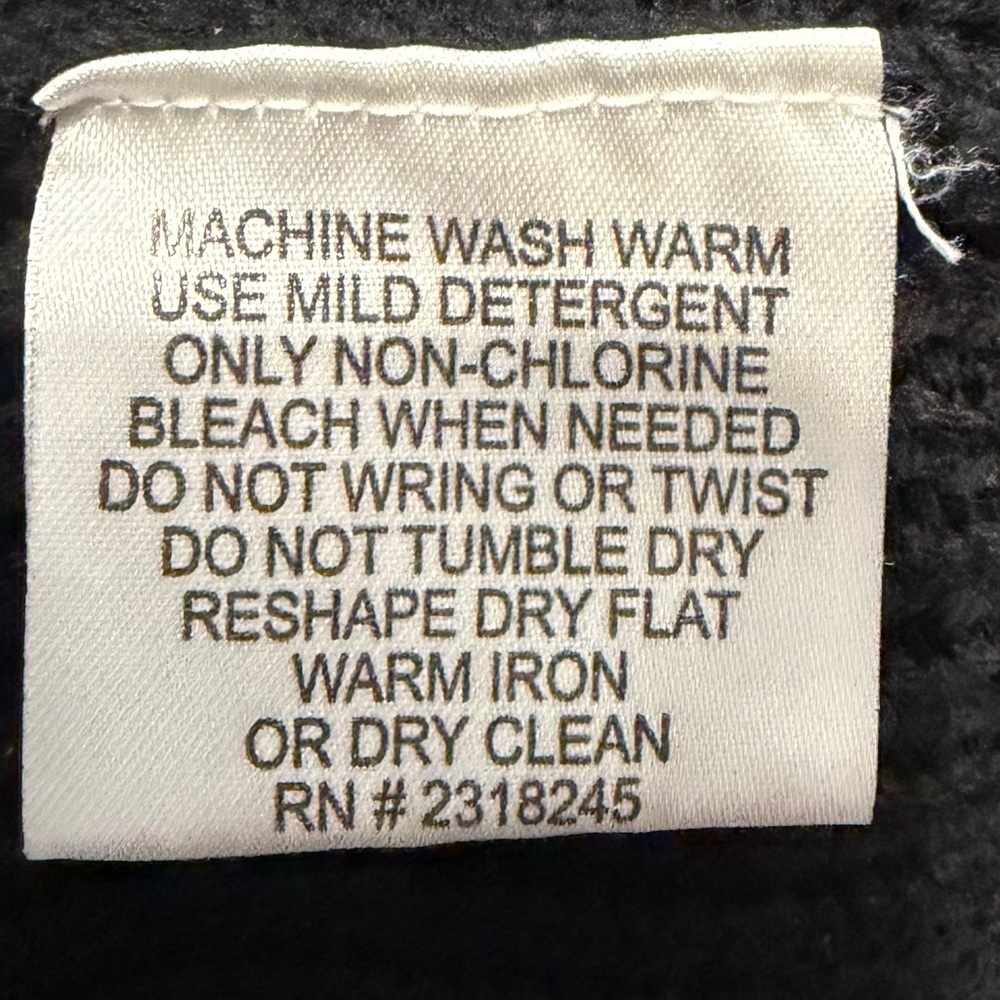 Vineyard Vines Cable Knit Hook Eye Black 100% Merino Wool Women’s Cardigan Sz Xl - Picture 5 of 5